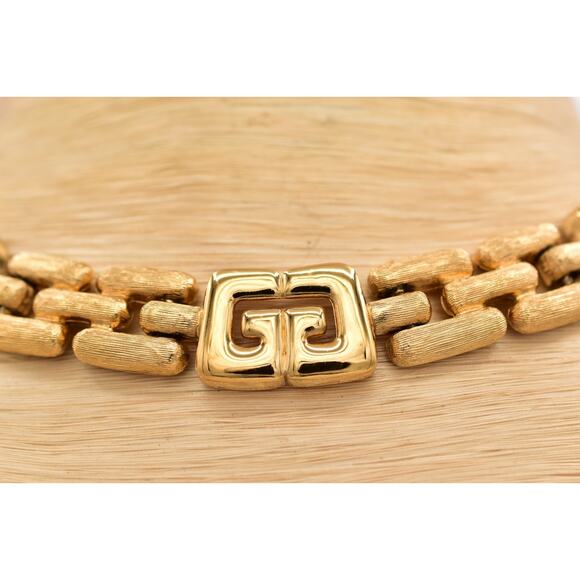 Givenchy Vintage Collar Necklace Logo Brushed Gold Linked Chain Signed 80s BinBC - Picture 8 of 12